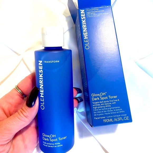 Ole Henricksen Other - 💚 Ole Henriksen Glow OH Dark Spot Toner, New in Box!